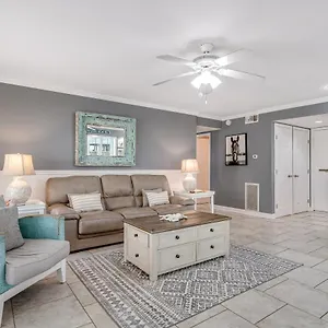 sandpiper-cove-1138.panamacity-beachhotels.com/